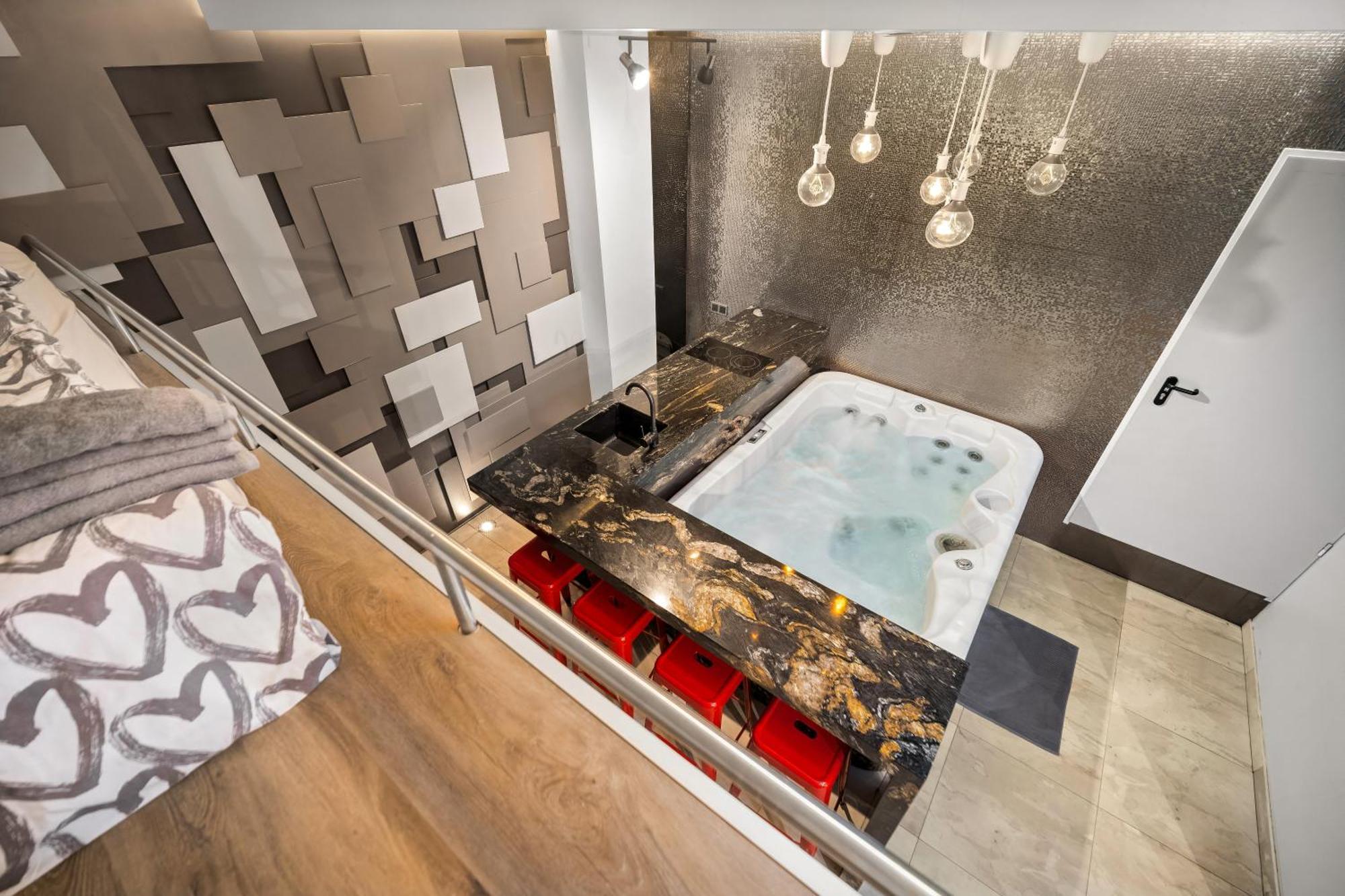 Secret Lounge - Cozy Studio With Sauna And Jacuzzi VNO Exteriör bild
